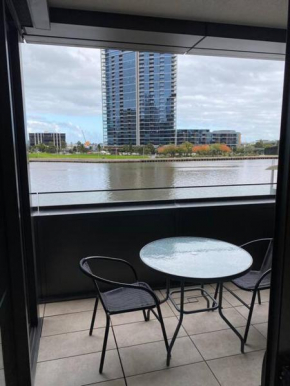 Amazing Apartment COL883104S